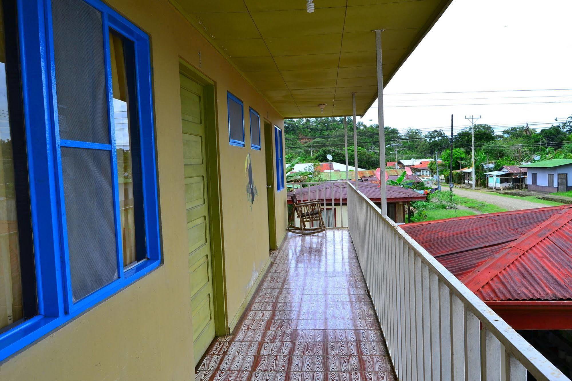 Hotel Sierpe River Exterior photo