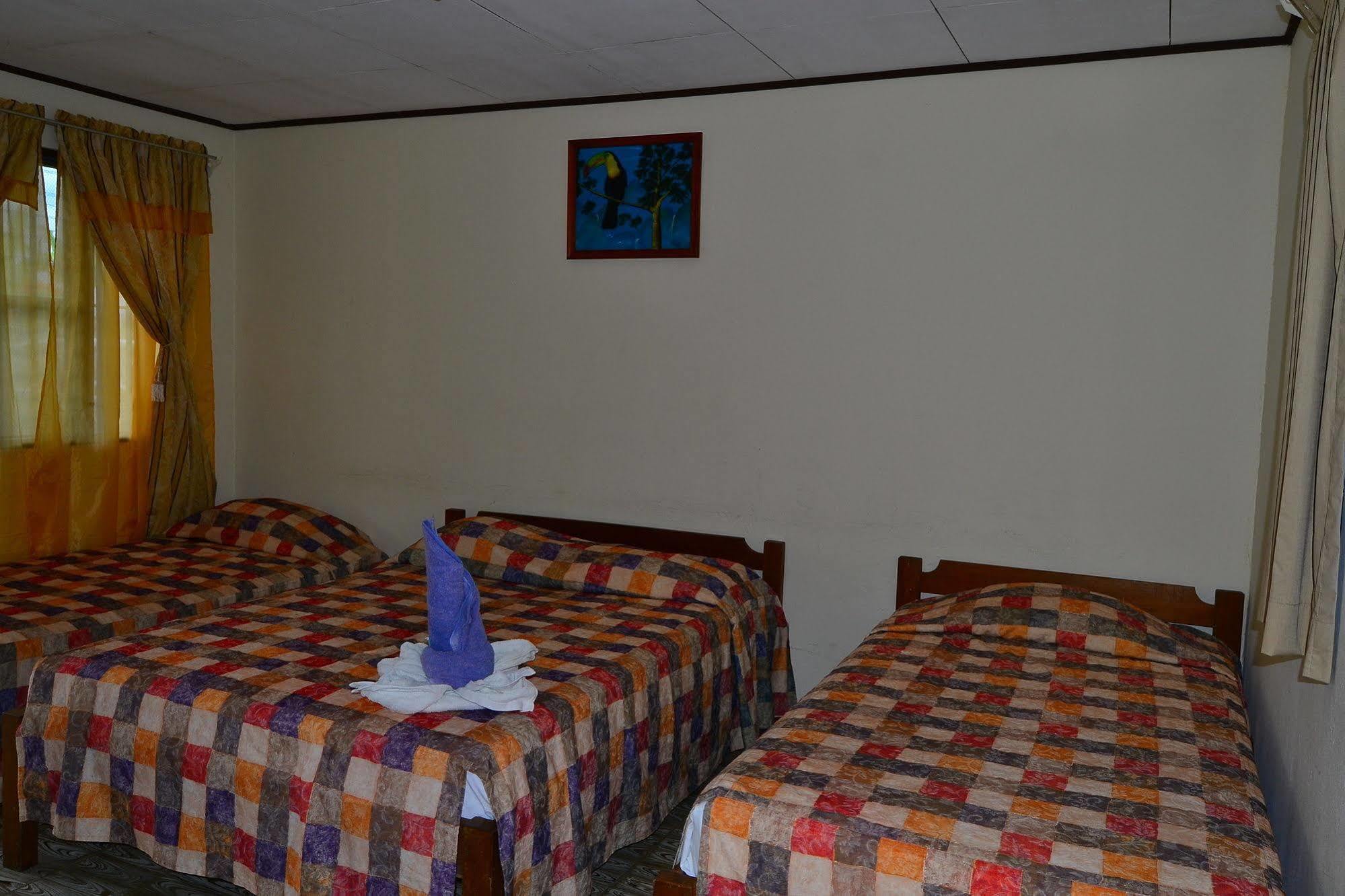 Hotel Sierpe River Exterior photo