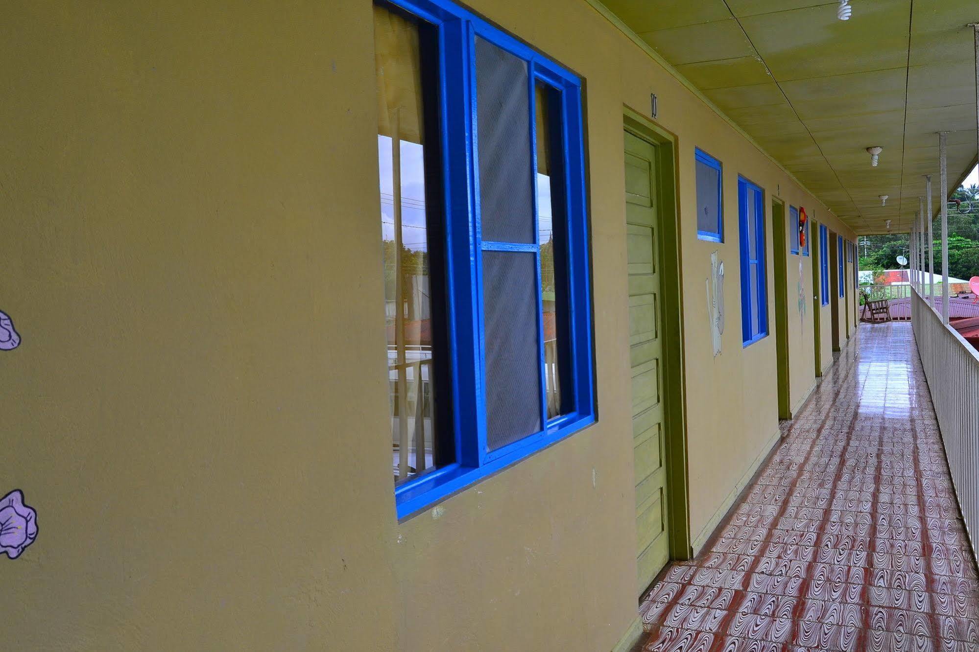 Hotel Sierpe River Exterior photo